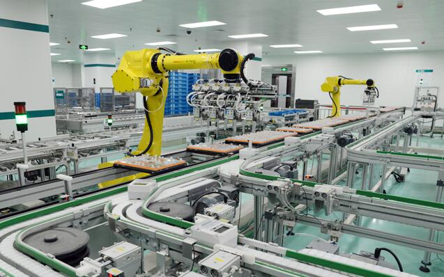 tu dong hoa voi robot-Automatic-Production-Line tu dong hoa voi robot-Automatic-Production-Line