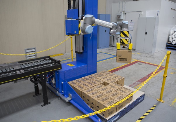 cobot xep hang len pallet cobot xep hang len pallet