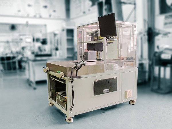 Máy khắc laser mã sản phẩm tự động CNC VINA Máy khắc laser mã sản phẩm tự động CNC VINA