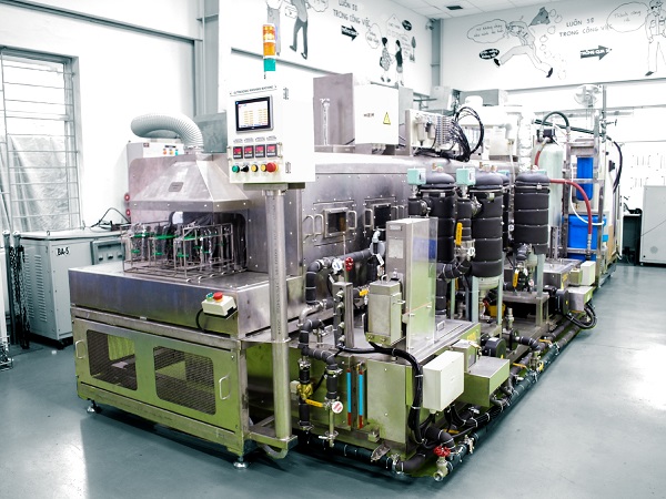 Máy rửa siêu âm rửa chi tiết nhỏ xe ô tô (Model: UWM-V3)