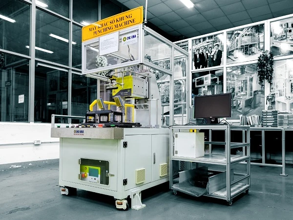 Máy khắc số khung tự động CNC VINA Máy khắc số khung tự động CNC VINA