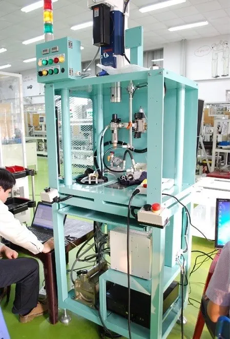 Máy ép servo tự động may ep servo tu dong