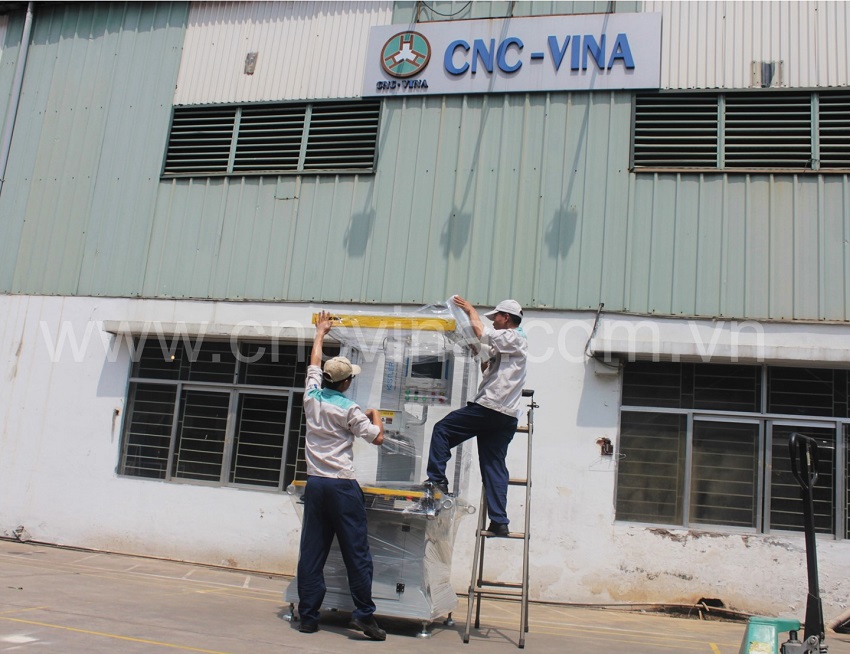 dong goi xuat hang may ep servo tu dong -CNCVINA dong goi xuat hang may ep servo tu dong -CNCVINA