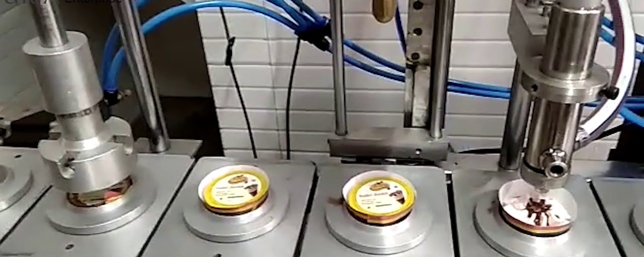 Máy chiết rót kem Máy chiết rót kem