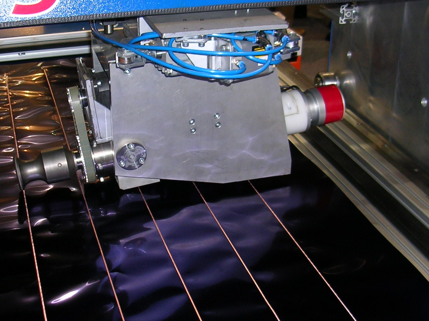 Máy hàn siêu âm trong đóng gói Máy hàn siêu âm trong đóng gói