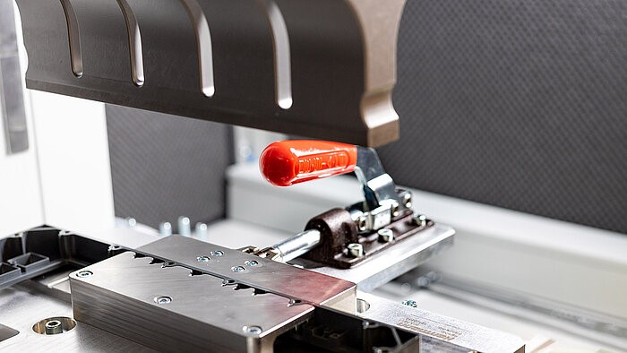 Nguyên lý của máy hàn siêu âm kim loại Nguyên lý của máy hàn siêu âm kim loại