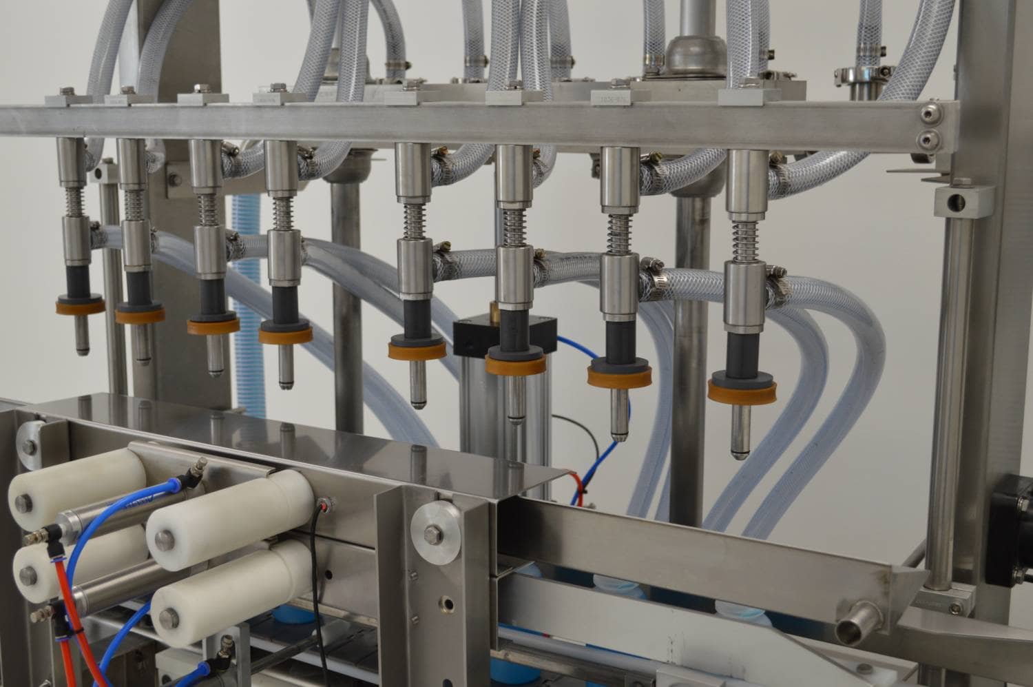 Máy chiết rót theo mức Máy chiết rót theo mức