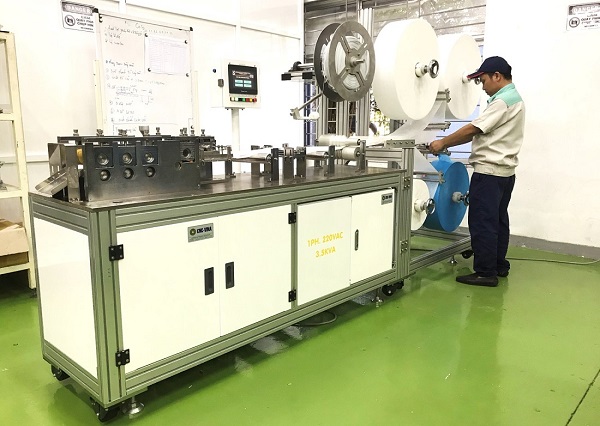 may-han-than-khau-trang-made-in-vietnam-CNC-VINA may-han-than-khau-trang-made-in-vietnam-CNC-VINA