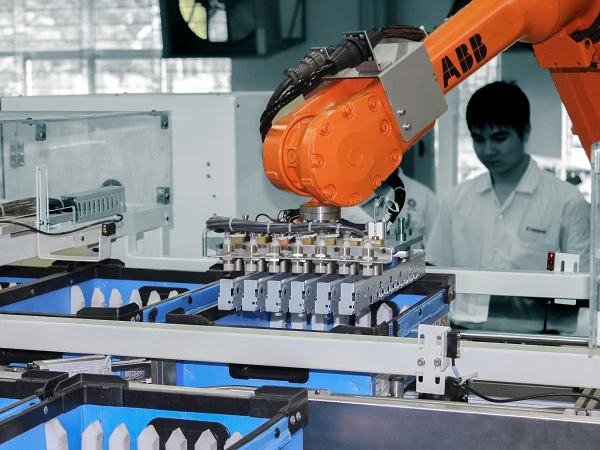 Hệ thóng robot trong đóng gói Hệ thóng robot trong đóng gói