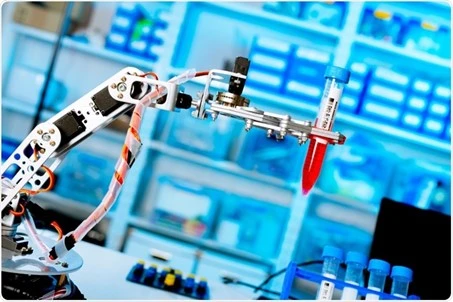 Robot-ho-tro-phong-thi-nghiem Robot-ho-tro-phong-thi-nghiem