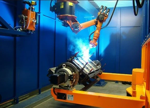 Robot hàn khung xe ô to Robot hàn khung xe ô to