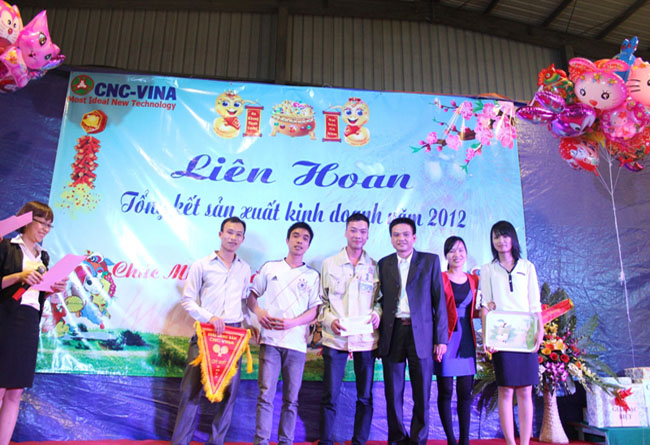 CNCVina tong ket SXKD 2012-10