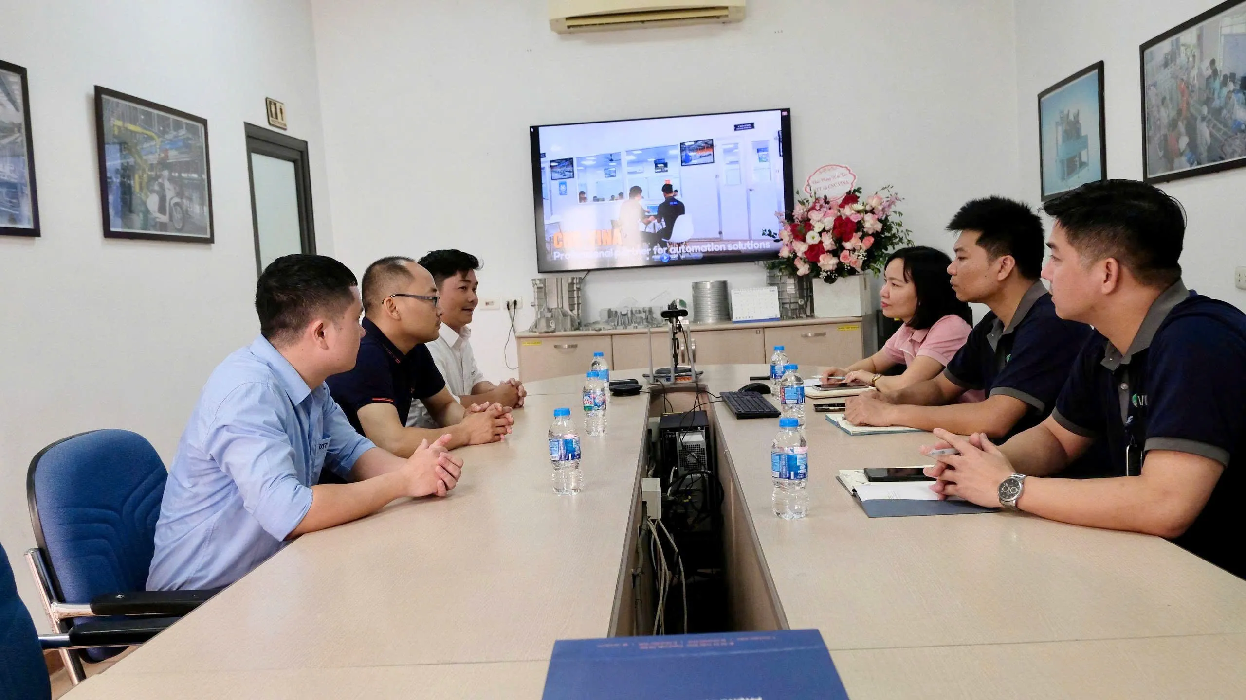 UTT tìm hiểu văn hóa doanh nghiệp tại CNC VINA utt tim hieu van hoa doanh nghiep tai cnc vina