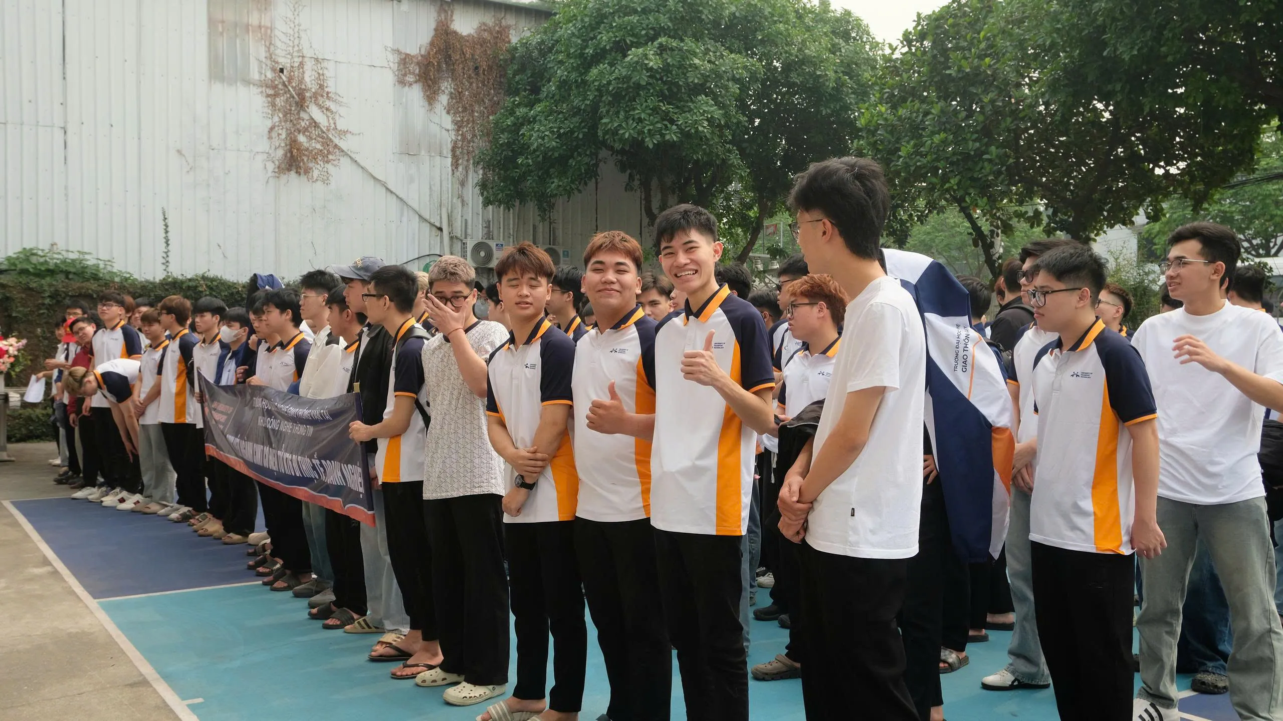 Trải nghiệm đáng nhớ của sinh viên UTT tại CNC VINA trai nghiem dang nho cua sinh vien utt tai cnc vina